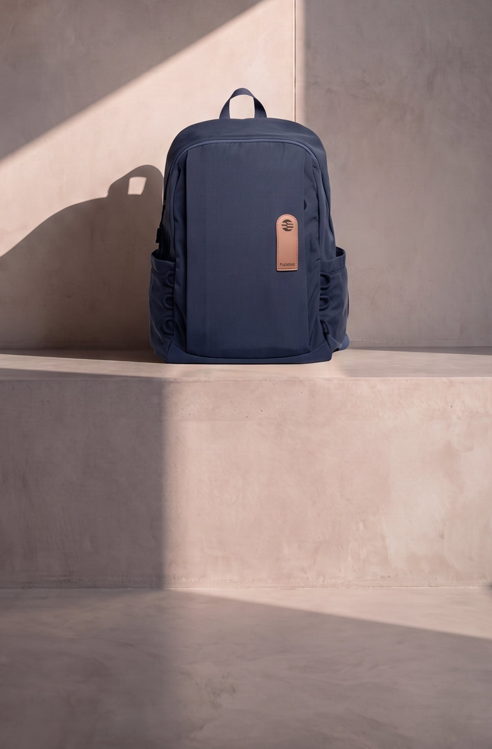hybeks Drift Backpack in Midnight Transit, the 17 litre water-repellent nylon everyday backpack.