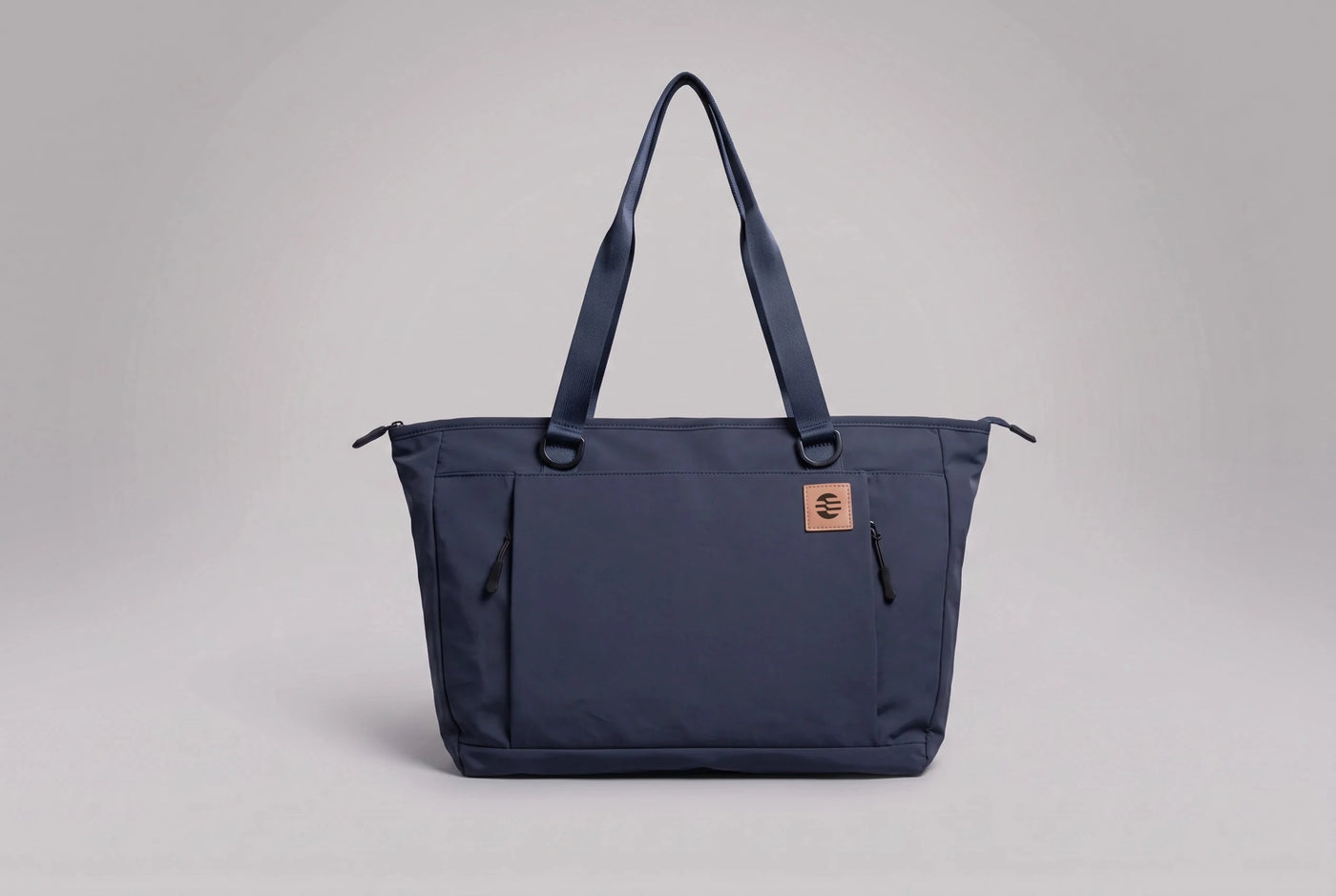 Drift Tote in the Midnight Transit finish
